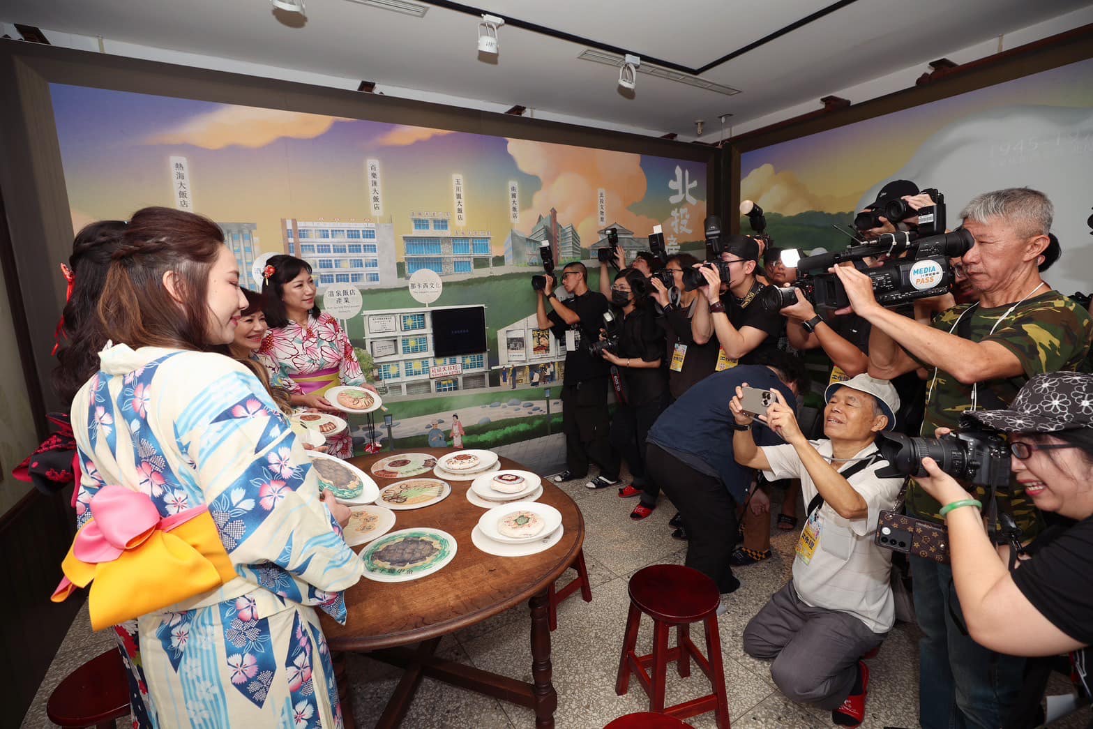 Flower Yukata Photography Special Session Concludes Successfully, Photography Masters Gather at Beitou Ten Scenic Spots
