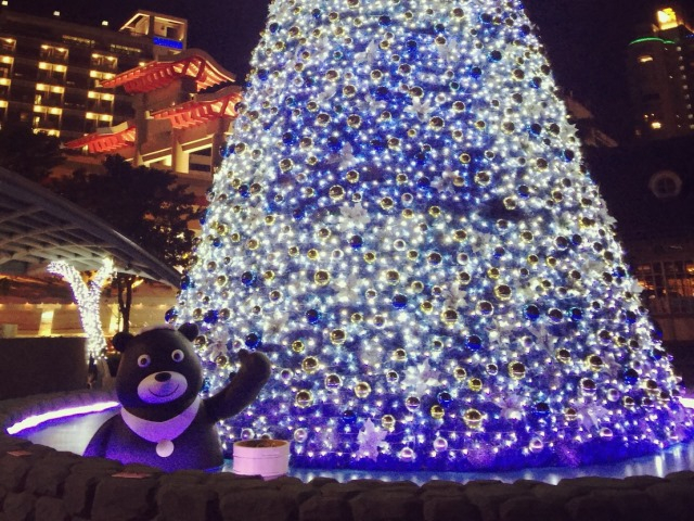 Snowy Christmas Tree with Warm Hot Springs on Qixing Street by Xinbeitou MRT Station 