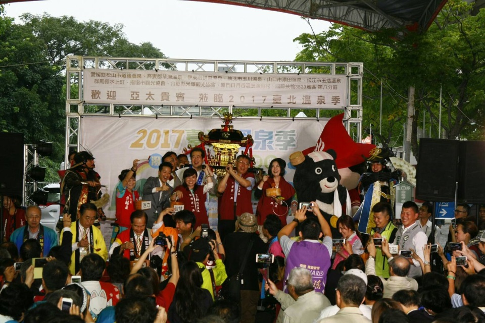 Splash Blessing Cultural Celebration with Food, LOHAS & Wellness