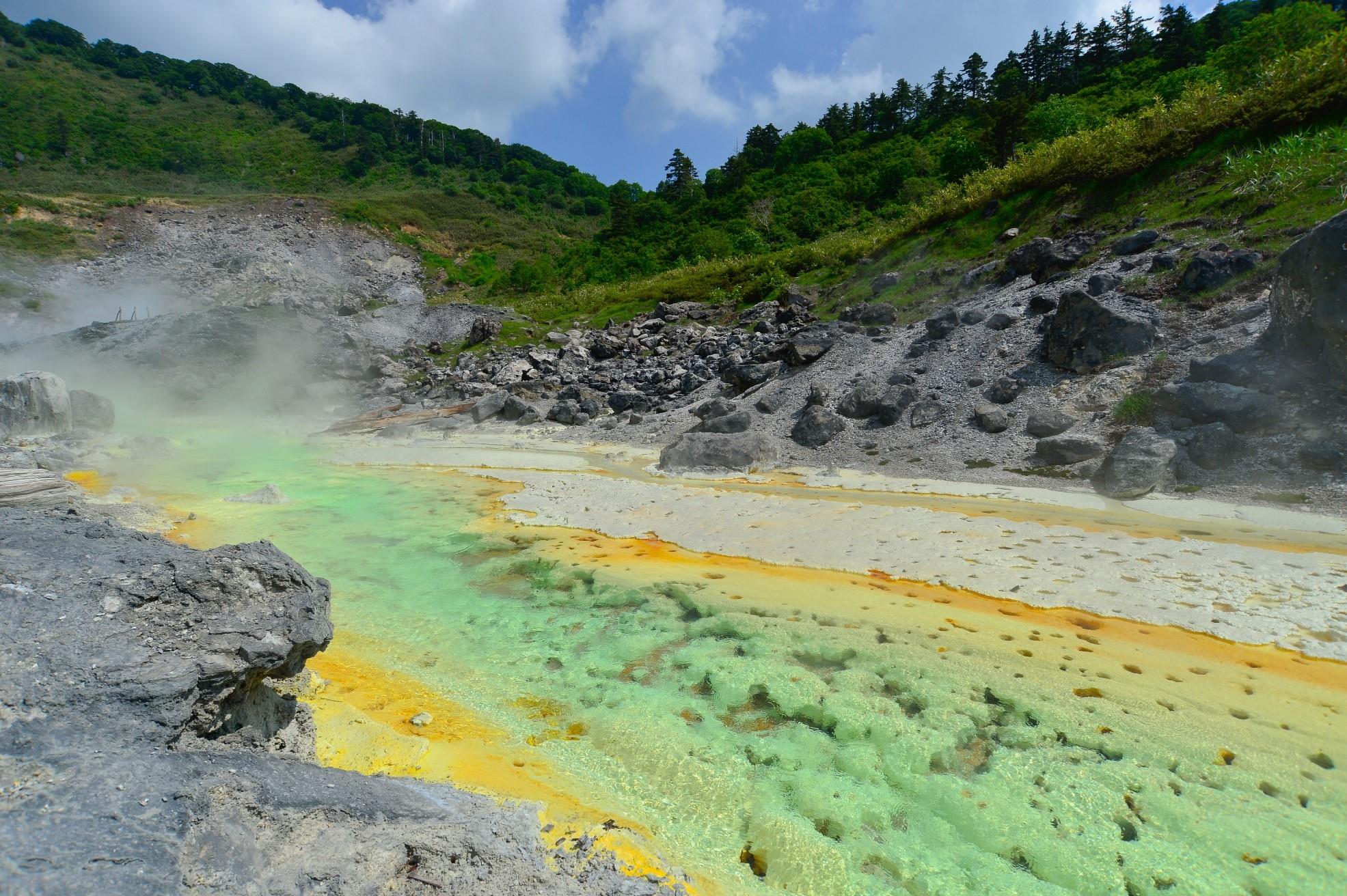日本秋田県仙北市玉川温泉・新玉川温泉