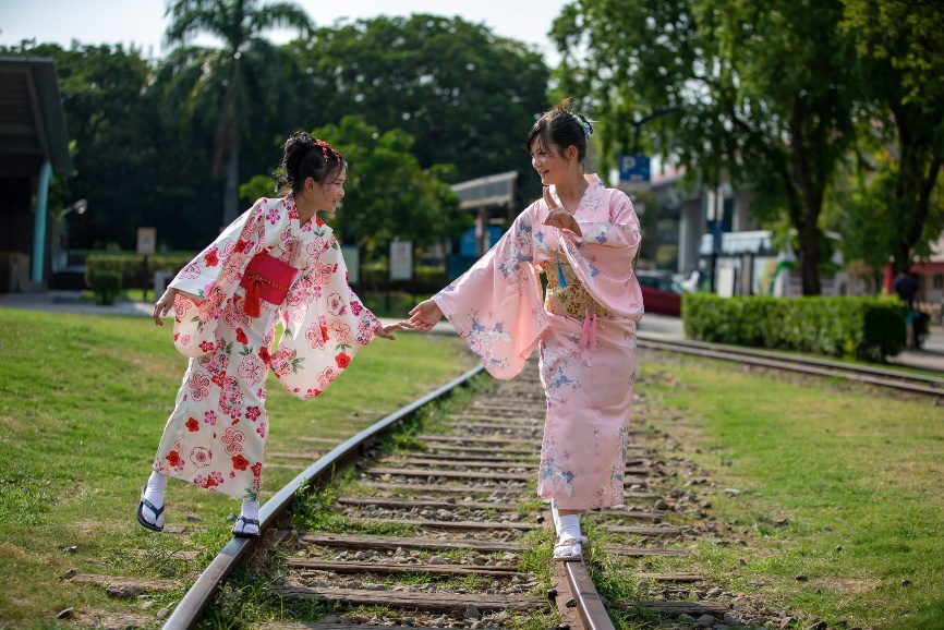 來北投體驗花浴衣,漫步在古色古香的北投裡.jpg